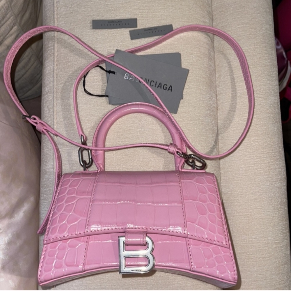 Balenciaga ✨💖✨ Candy Pink Hourglass Bag - Picture 2 of 11